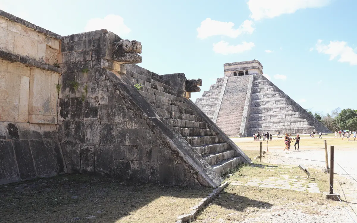El Castillo pyramid at Chichén Itzá.