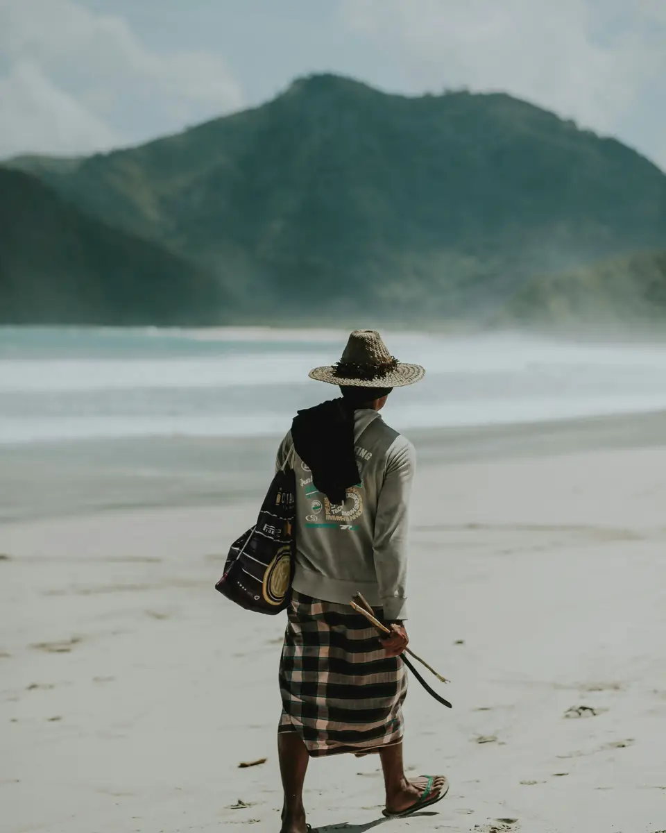 Photo of a beach and shoreline in Indonesia.