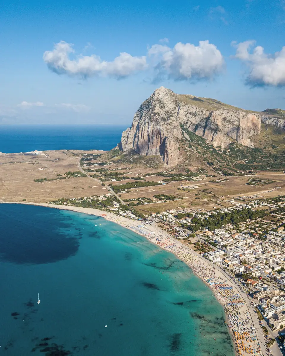 Photo of a beach and shoreline in Italy.