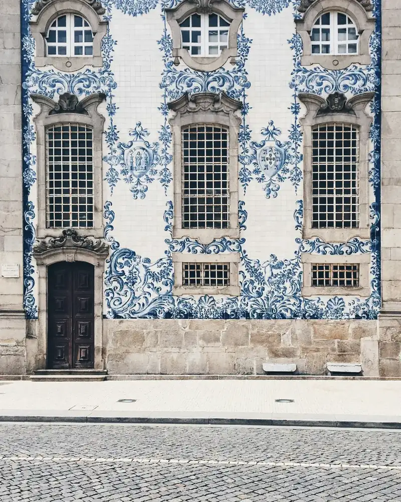 Transport or route context in Portugal.