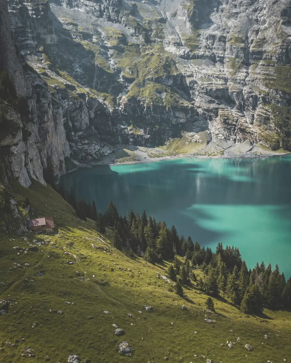 Photo of a coastal landscape in Switzerland.