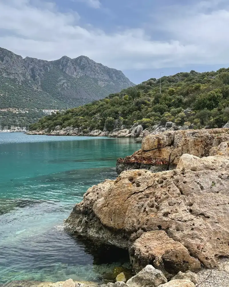 Photo of a coastal landscape in Turkey.