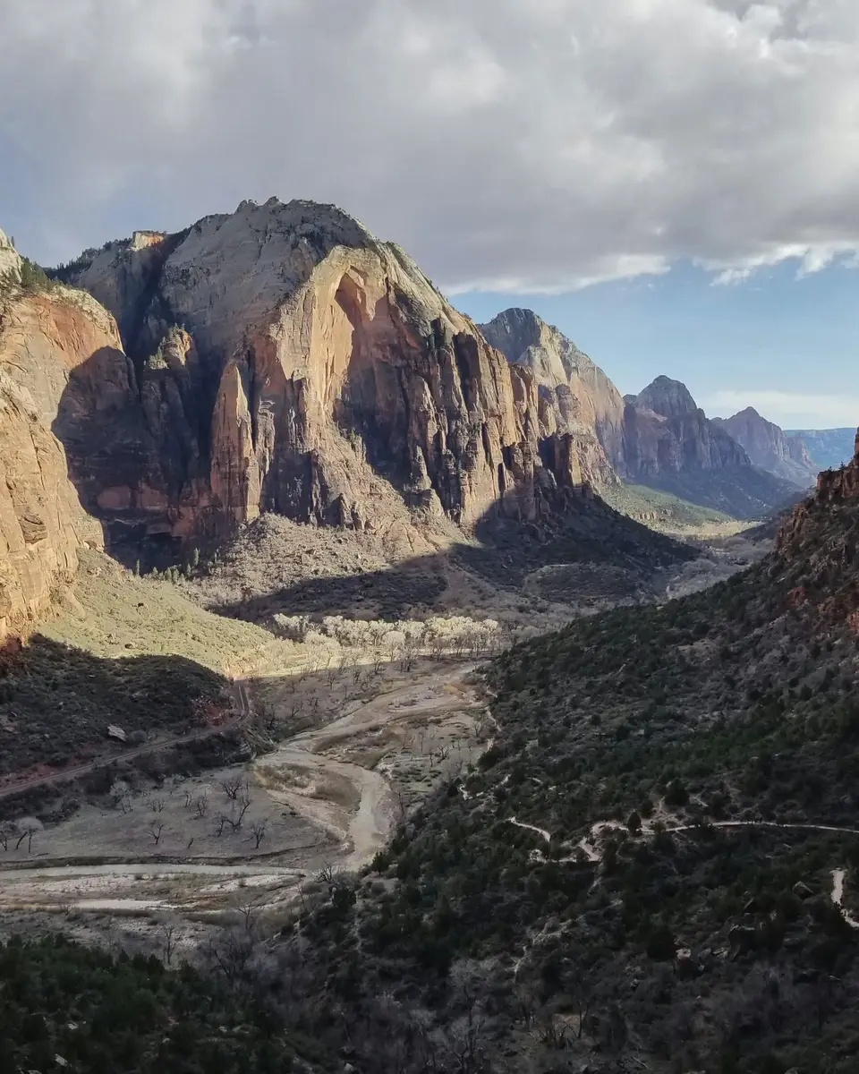 Outdoor nature scene in United States.